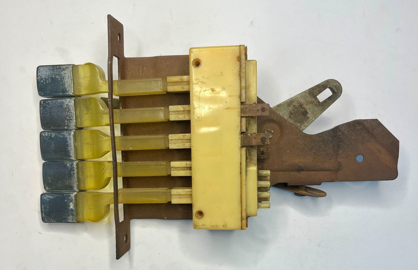 Used Old Stock Vacuum Heater Switch for 1959 Models Mopar #1842490