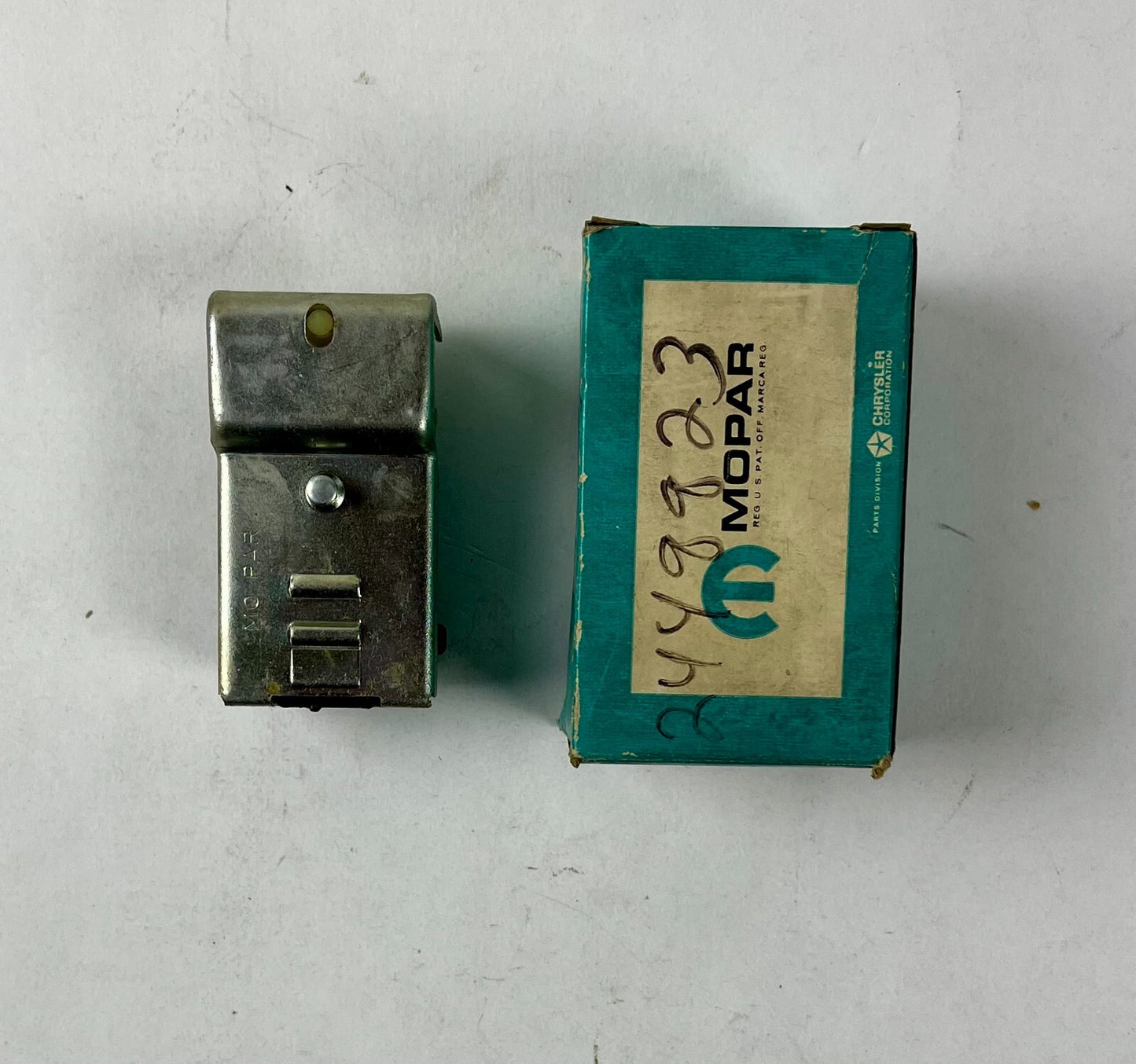 NOS Mopar Headlight Switch 1963 Thru 1971 A Body Models #2448823