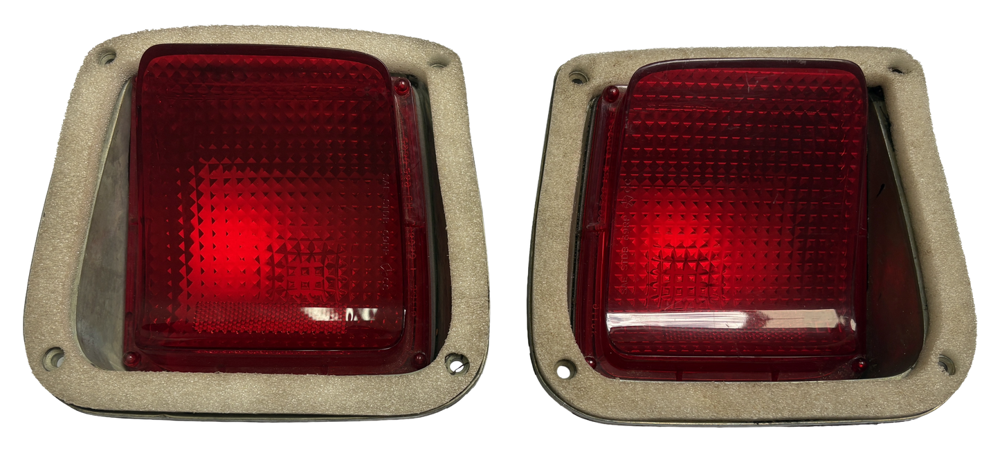 Pair of Great Used Old Stock Taillamp Assemblies for 1969 GTX Models #2930260 & #2930261 RARE